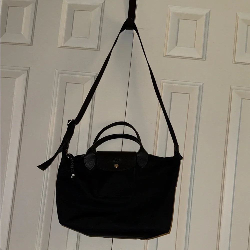 Longchamp Le Pliage Energy Medium Crossbody - Picture 7 of 16